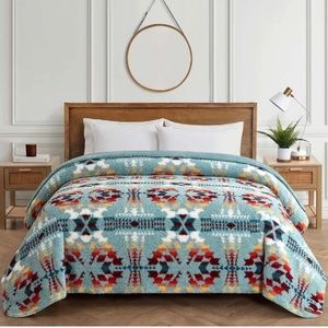NWT Pendleton King Sherpa Blanket Comforter